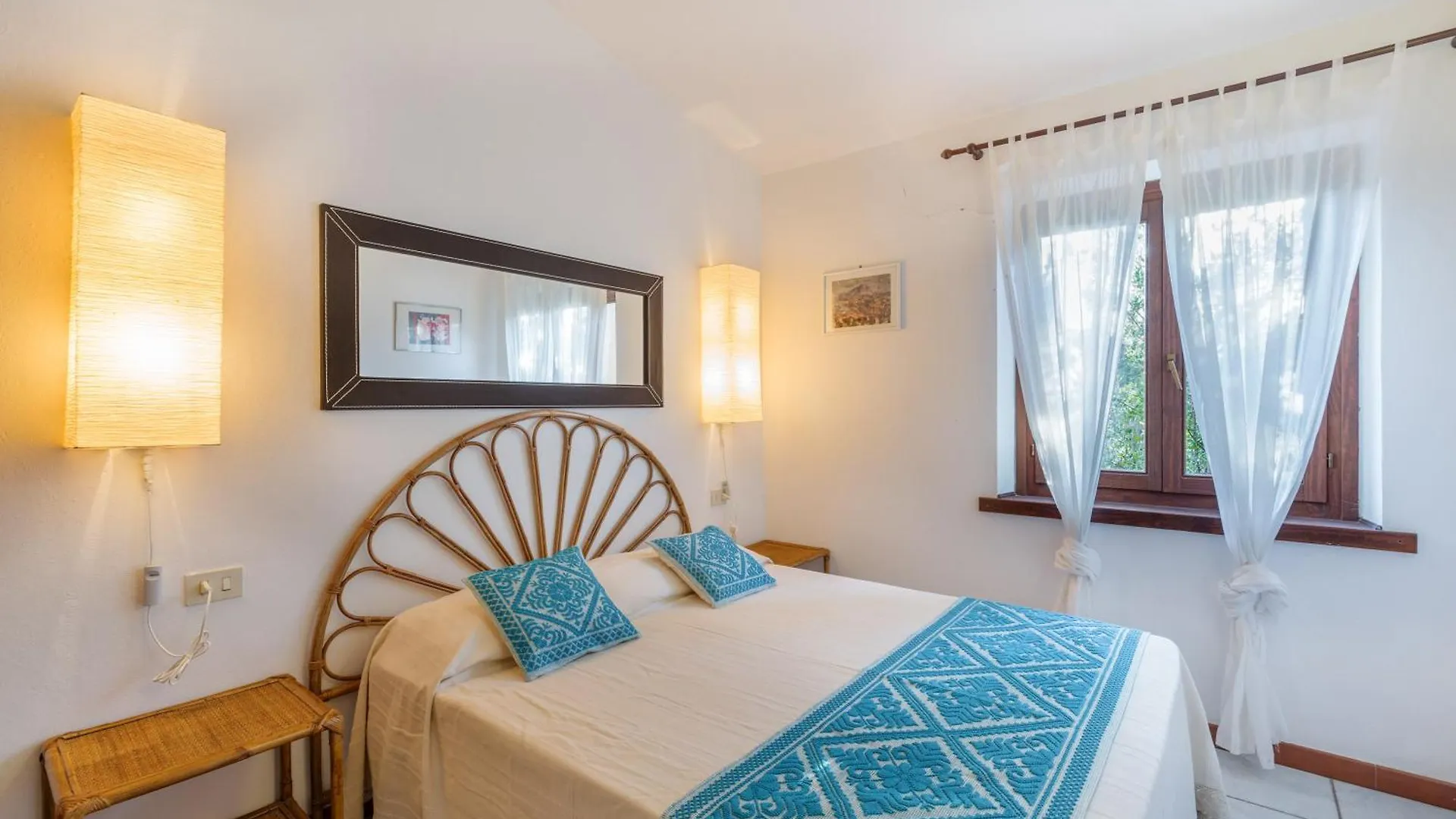 Costa Paradiso Resort