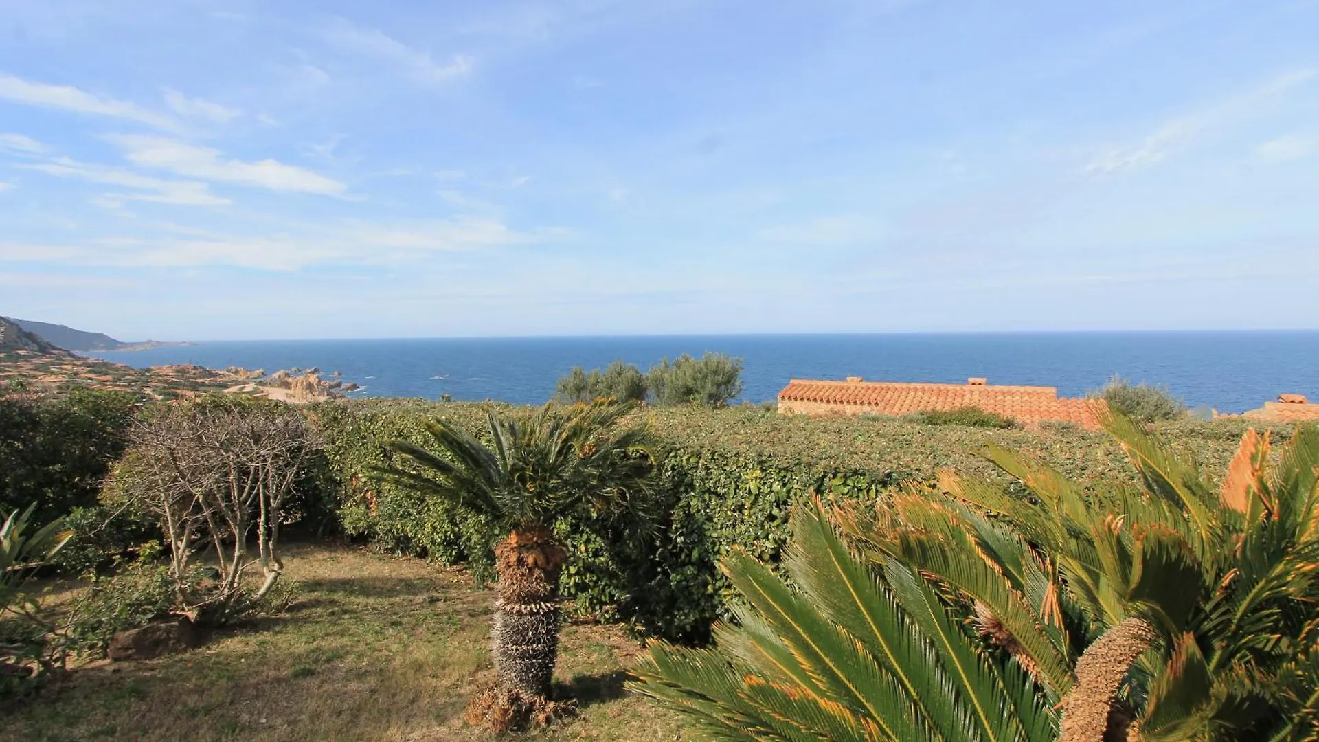 Costa Paradiso Resort