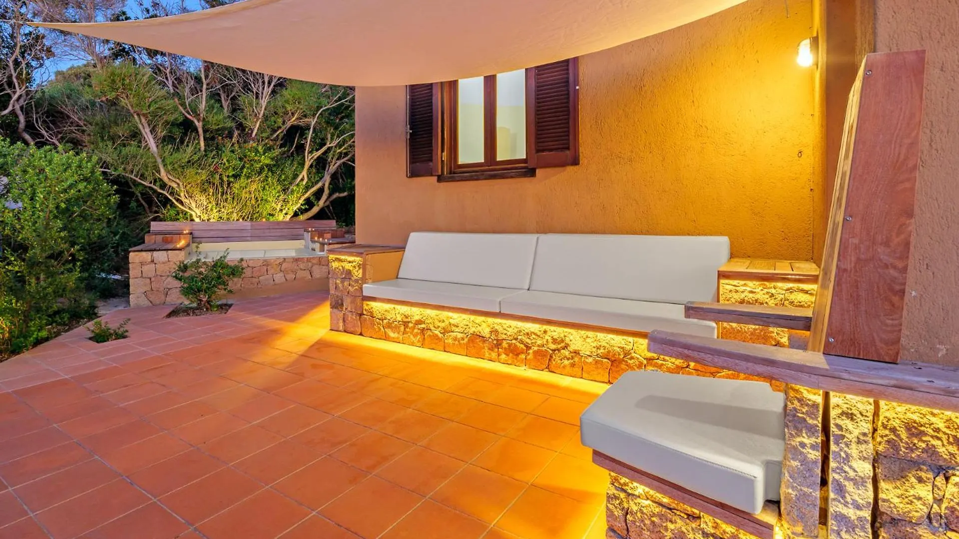 Costa Paradiso Resort